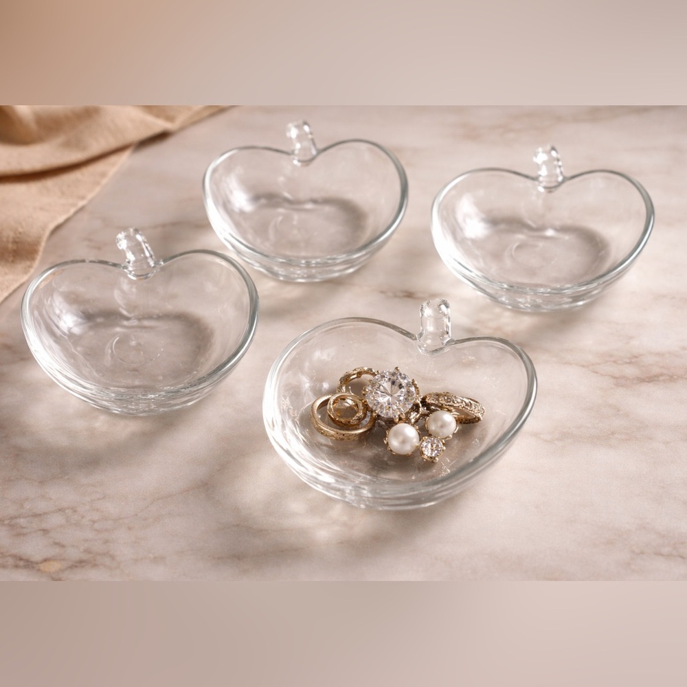 Set of 4 Vintage Atlas Glass Apple Pinch Bowls | Trinket Dishes Teacher Gift